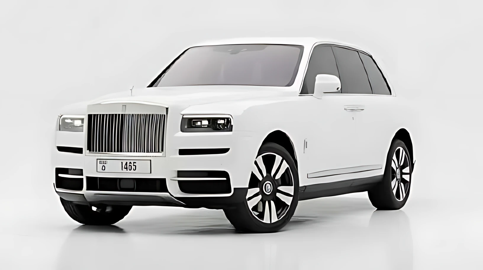 Rolls-Royce Cullinan for rent in Dubai